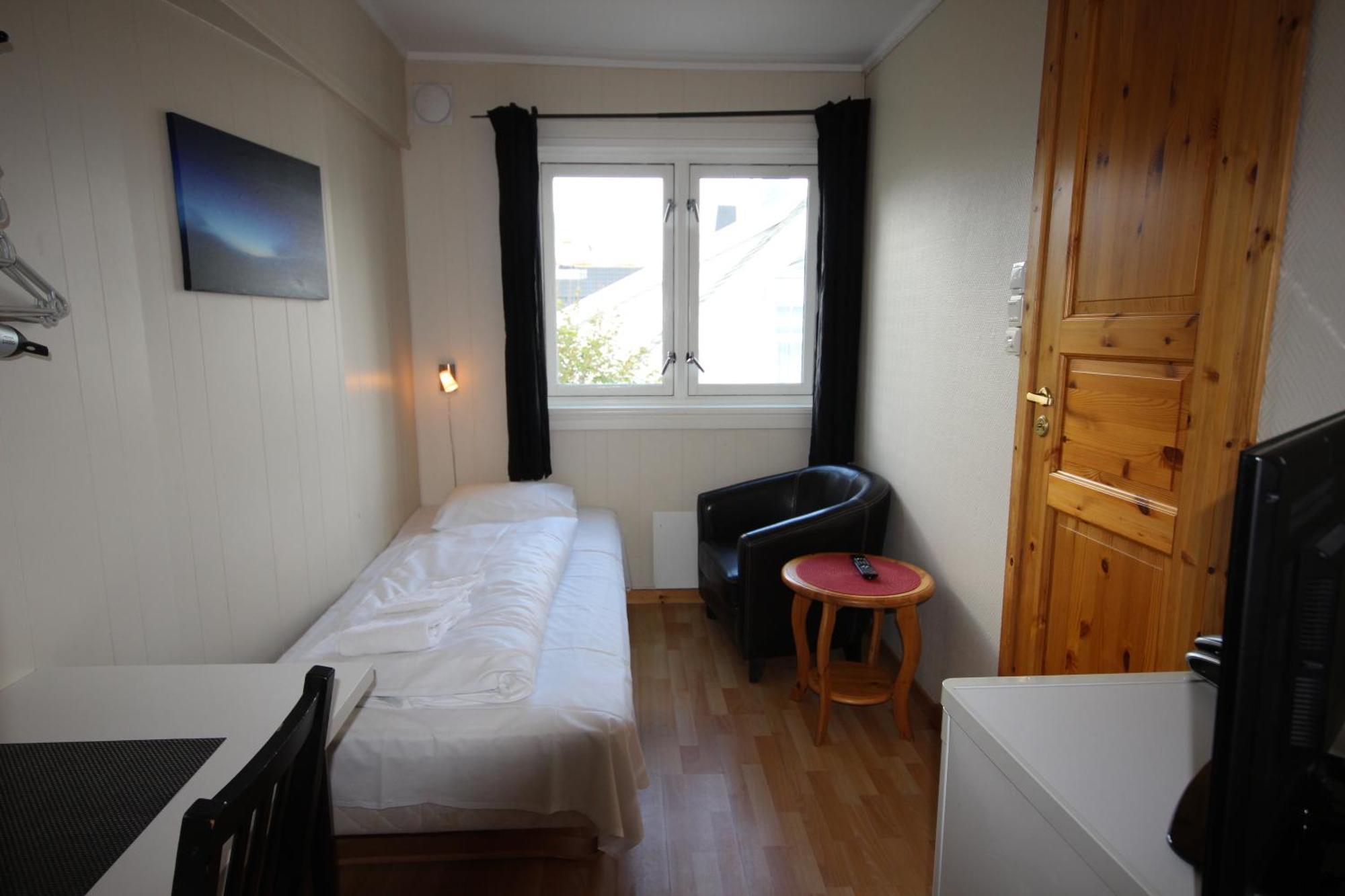 Ami Hotel